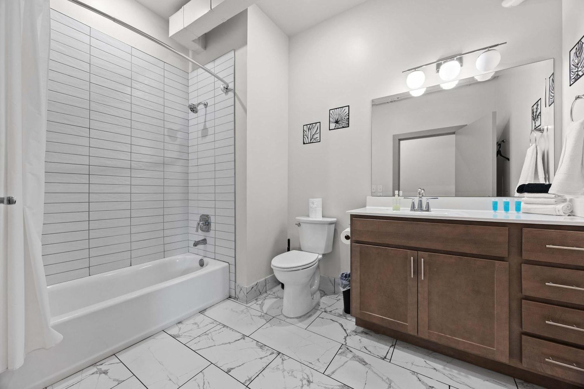 Modern Space In The Vibrant #110 Louisville